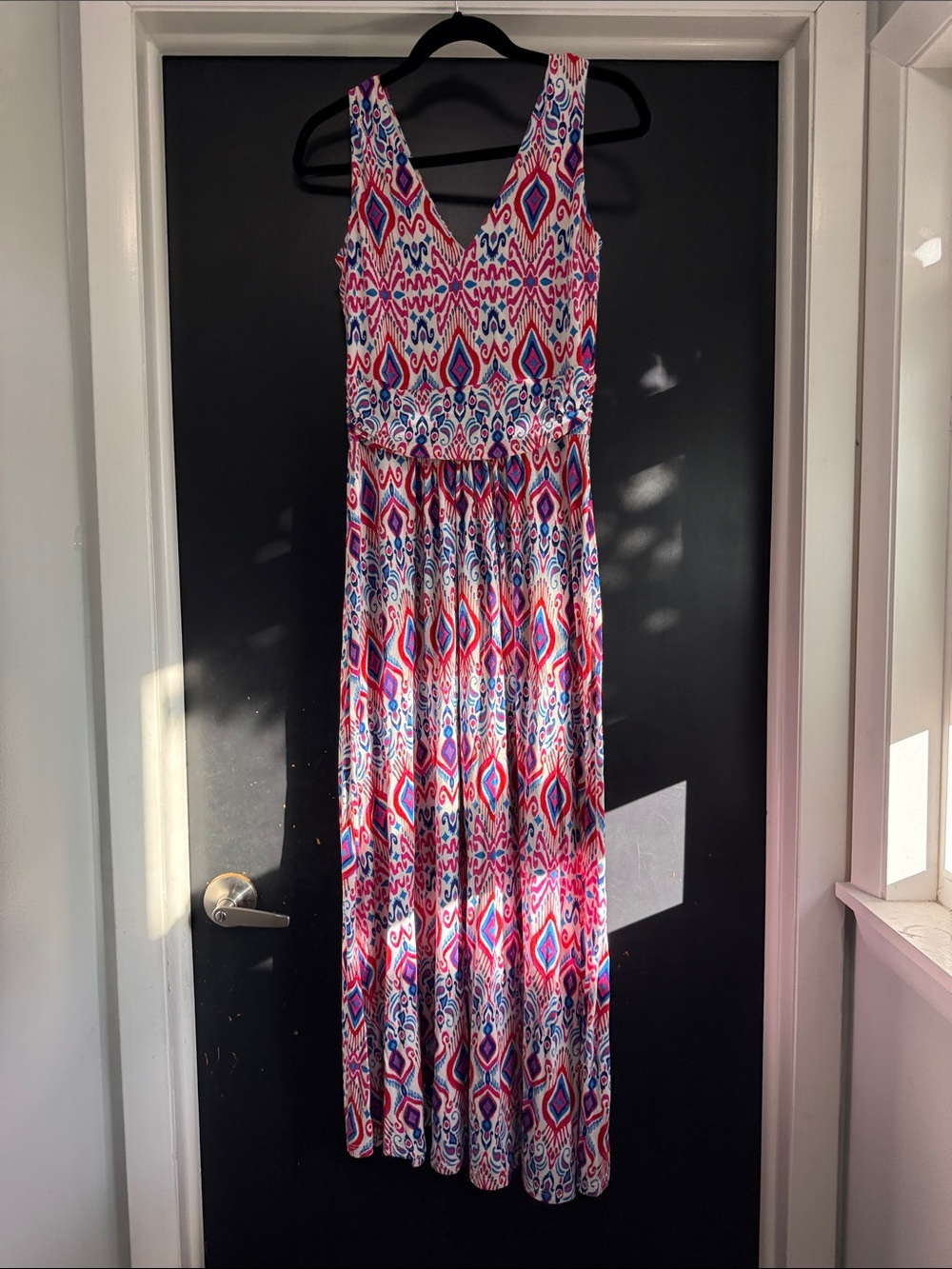 Boden Sleeveless V-Neck Maxi Dress in Pink, Blue & White Print